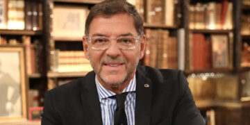 Δίωξη για τέσσερα κακουργήματα στον γνωστό γκαλερίστα, Γιώργο Τσαγκαράκη