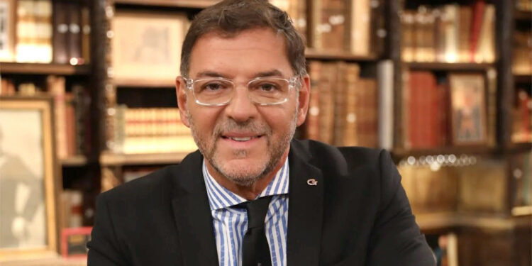 Δίωξη για τέσσερα κακουργήματα στον γνωστό γκαλερίστα, Γιώργο Τσαγκαράκη