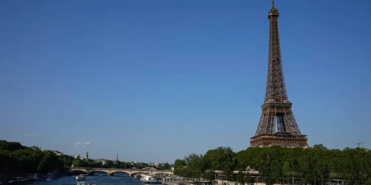 Δημοτικές εκλογές στη Γαλλία: Δήμαρχος στο Παρίσι ο σοσιαλιστής Εμανουέλ Γκρεγκουάρ - Η Αριστερά διατηρεί τη Μασσαλία