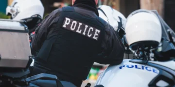 Ιωάννινα: 57χρονος αστυνομικός αυτοπυροβολήθηκε στο κεφάλι στο Αστυνομικό Μέγαρο