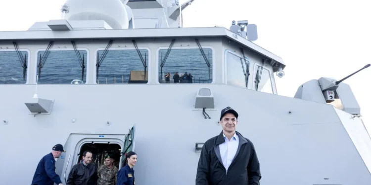 Σφοδρές αντιδράσεις της αντιπολίτευσης για το κυριακάτικο μήνυμα του πρωθυπουργού για τη Μέση Ανατολή