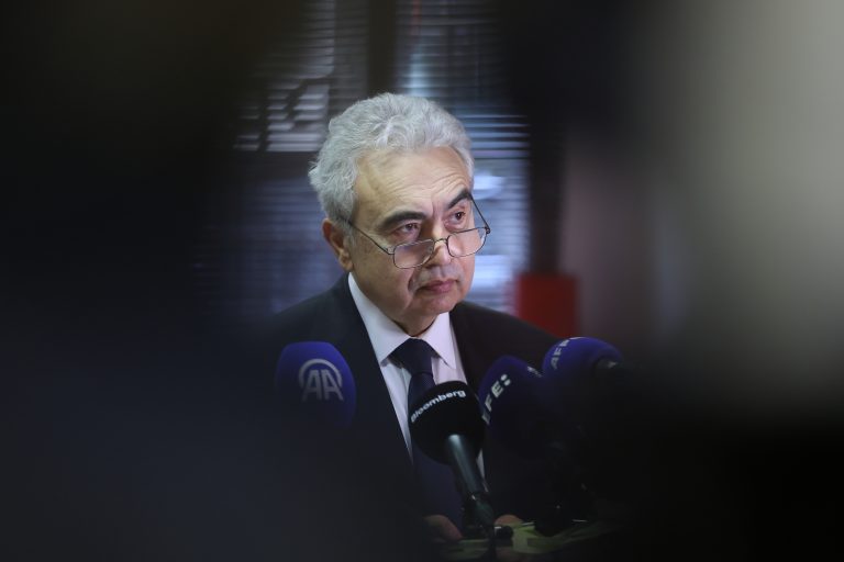 Επικεφαλής ΔΟΕ, Φατίχ Μπιρόλ: «Ο κόσμος αντιμέτωπος με τη χειρότερη ενεργειακή κρίση εδώ και δεκαετίες»