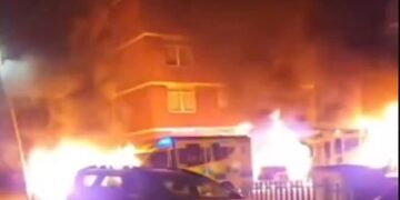 Βρετανία: Πυρπολήθηκαν τέσσερα ασθενοφόρα της εβραϊκής κοινότητας στο Λονδίνο