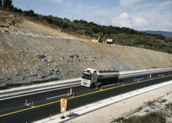 Αποκαταστάθηκε η κυκλοφορία στην Ιόνια Οδό – Στην κυκλοφορία το ένα ρεύμα στη Συκούλα
