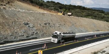 Αποκαταστάθηκε η κυκλοφορία στην Ιόνια Οδό – Στην κυκλοφορία το ένα ρεύμα στη Συκούλα