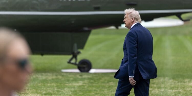 Το Ιράν διαψεύδει τον Τραμπ ότι υπάρχουν άμεσες διαπραγματεύσεις