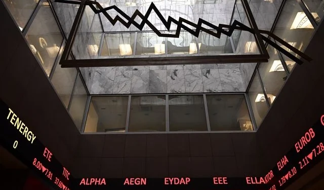 Το χρηματιστήριο έκλεισε με ισχυρή πτώση 2,07%