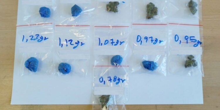 Συνελήφθησαν πέντε άτομα στην Ήπειρο για ναρκωτικά – Ανάμεσά τους και ανήλικος