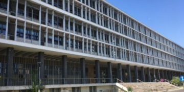 Θεσσαλονίκη: Στο αυτόφωρο 77χρονη που χτύπησε τον 82χρονο σύζυγό της, ο οποίος αντιμετωπίζει κινητικά προβλήματα