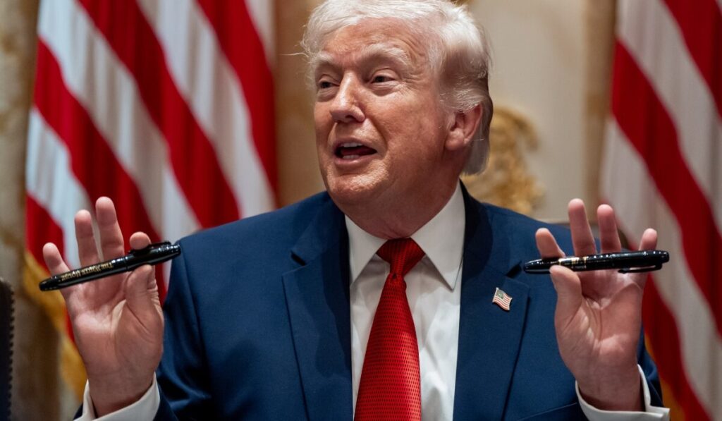 ΗΠΑ: Θυελλώδης ενημέρωση για τον πόλεμο στο Ιράν – Ρεπουμπλικάνοι αποχώρησαν έξαλλοι