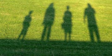 ΟΠΕΚΑ: Πότε πληρώνεται το επίδομα παιδιού Α21 και τα υπόλοιπα επιδόματα