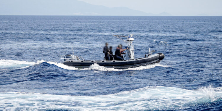 Κρήτη: 22 νεκροί μετανάστες στη θάλασσα νότια της Ιεράπετρας– Τους πέταξαν στο νερό οι διακινητές