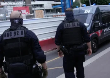 Γαλλία: Απετράπη βομβιστική επίθεση στο Παρίσι - Συνελήφθη ύποπτος πριν πυροδοτήσει βόμβα έξω από τράπεζα