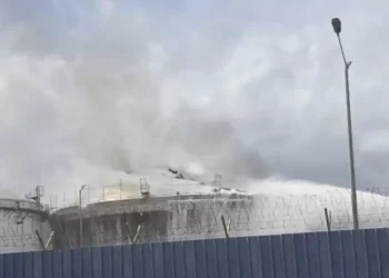 Το μεγάλο διυλιστήριο της Χάιφα ξαναχτυπήθηκε από ιρανικό πύραυλο