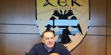 Πέθανε ο θρυλικός «Αυτοκράτορας» του ελληνικού μπάσκετ Βασίλης Γκούμας