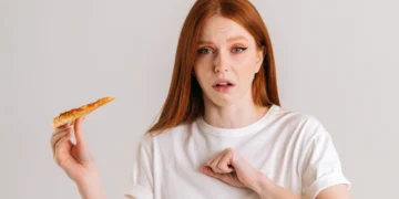 Τι πρέπει να κάνετε αν τροφή ή ποτό κατέβει κατά λάθος από την τραχεία αντί τον οισοφάγο