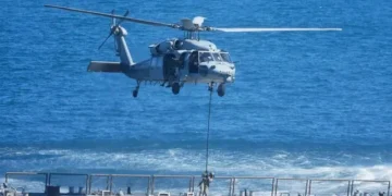 Δημοσίευμα WSJ: Οι ΗΠΑ στέλνουν και τρίτο αεροπλανοφόρο στη Μέση Ανατολή