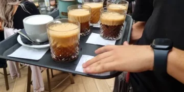 Πώς η καφεΐνη προστατεύει την μνήμη από την έλλειψη ύπνου