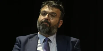 Γιώργος Βασιλειάδης: «Για τη συγκρότηση της Αριστεράς είναι προϋπόθεση η διάλυση ΣΥΡΙΖΑ και Νέας Αριστεράς»