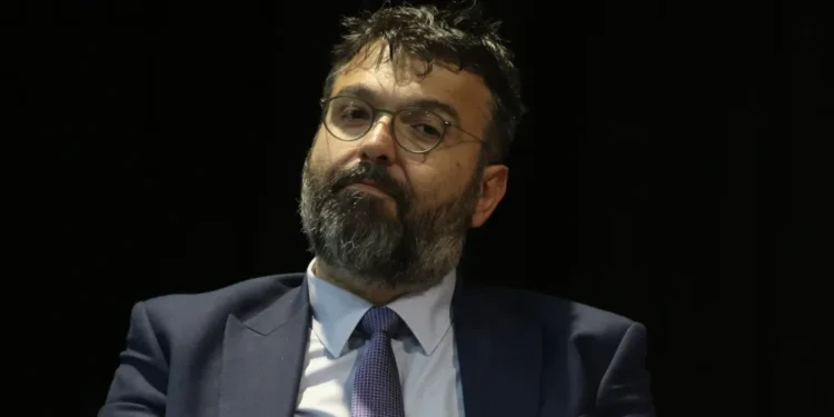 Γιώργος Βασιλειάδης: «Για τη συγκρότηση της Αριστεράς είναι προϋπόθεση η διάλυση ΣΥΡΙΖΑ και Νέας Αριστεράς»