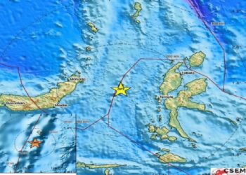 Σεισμός 7,8 Ρίχτερ στην Iνδονησία – Προειδοποίηση για τσουνάμι