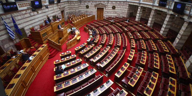 Ποιες είναι οι διαδικασίες για την άρση της βουλευτικής ασυλίας