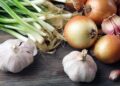 Σκόρδα και κρεμμύδια: Θεραπευτικές δράσεις - Πώς επηρεάζουν την πήξη του αίματος