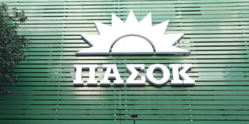 ΠΑΣΟΚ: Αυτοί είναι οι πρώτοι 10 της Κεντρικής Επιτροπής