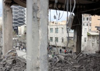 Το Ισραήλ ανακοίνωσε «μεγάλης κλίμακας επιθέσεις» στην Τεχεράνη