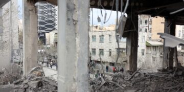 Το Ισραήλ ανακοίνωσε «μεγάλης κλίμακας επιθέσεις» στην Τεχεράνη