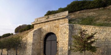 Ηράκλειο – Νεκρός 94χρονος που έπεσε από τα Ενετικά Τείχη