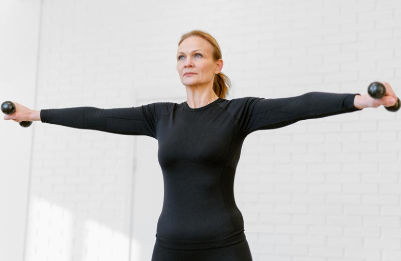 Τι μπορείτε να κάνετε για να μειώσετε την απώλεια μυϊκής μάζας καθώς μεγαλώνετε