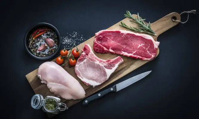 Ποια τρόφιμα δεν πρέπει να τα μαγειρεύετε απευθείας από την κατάψυξη