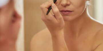 Πώς να προετοιμάσεις σωστά την επιδερμίδα σου πριν το μακιγιάζ