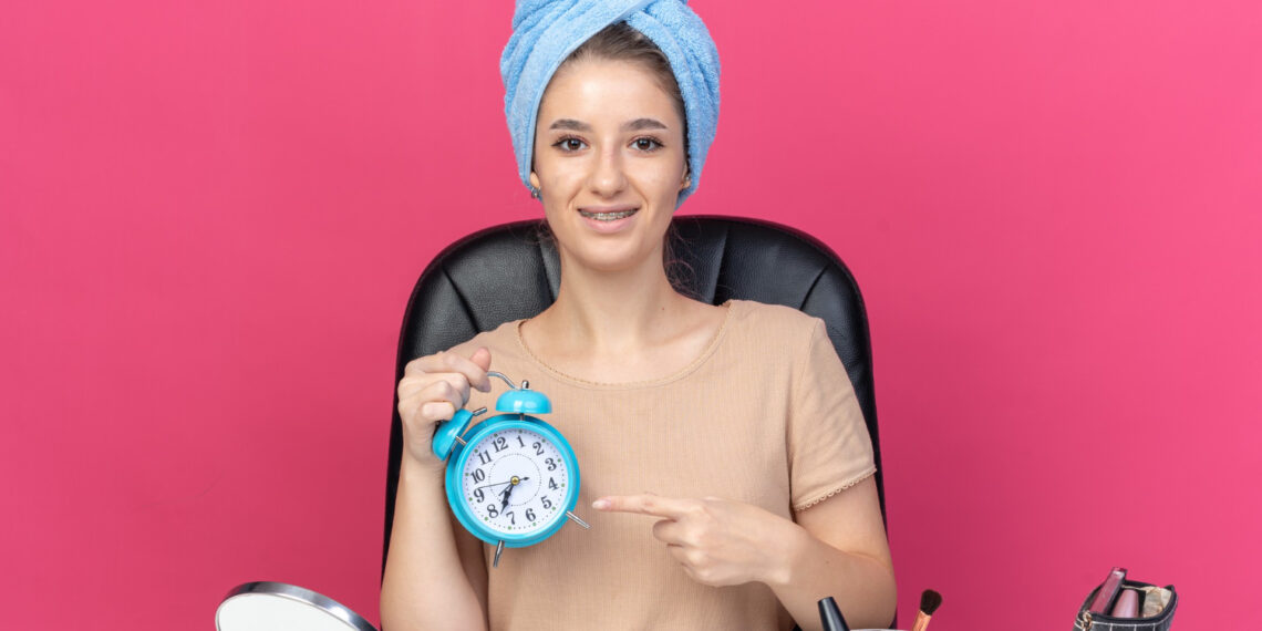 Beauty routine για γυναίκες με περιορισμένο χρόνο: 10 λεπτά την ημέρα αρκούν