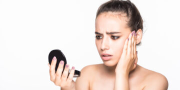 Τι να κάνεις όταν το δέρμα σου αντιδρά στα καλλυντικά προϊόντα