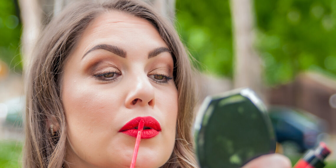 Οδηγός για σωστή περιποίηση χειλιών όλες τις εποχές