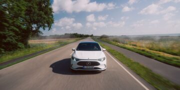 Το πασχαλινό ταξίδι αποκτά άλλη αξία πίσω από το τιμόνι μιας Mercedes-Benz