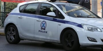 Πάτρα: Συνελήφθη 43χρονη μετά από καταγγελία για εκβιασμό με απειλή ψευδούς καταγγελίας βιασμού