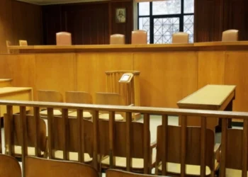 Θεσσαλονίκη: Παραδέχθηκε ότι κατήγγειλε ψευδώς τον σύζυγό της για ενδοοικογενειακή βία