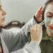 Χημικά peeling: πώς λειτουργούν και ποιοι είναι κατάλληλοι υποψήφιοι